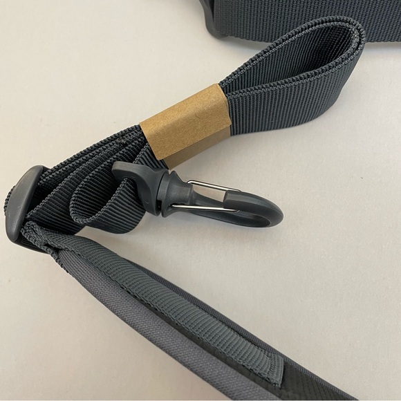 YETI Padded Shoulder Strap Replacement - Compatible Hopper, Roadie, Camino – New - Picture 3 of 6